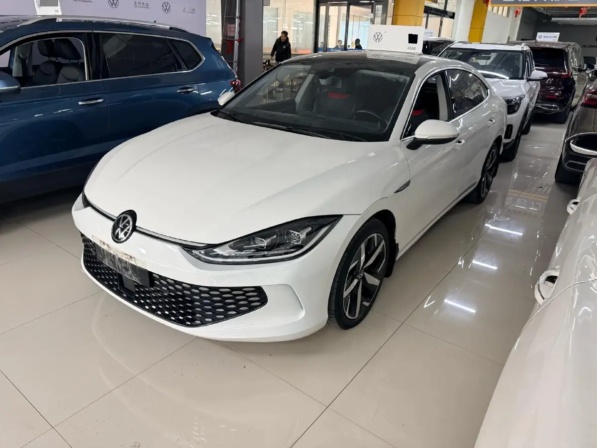 2022 Exceed TXL 2.0T 261HP L4 7DCT