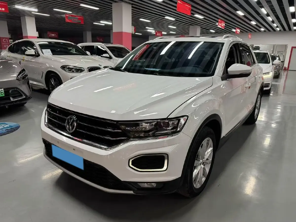 2019 Volkswagen T-Roc 1.4T 150HP L4 7DCT