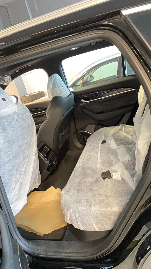 2024 Geely Monjaro 2.0T 218HP L4 7DCT,autocango,china used car exporter,china ev exporter,chinese used car exporter,chinese used ev exporter