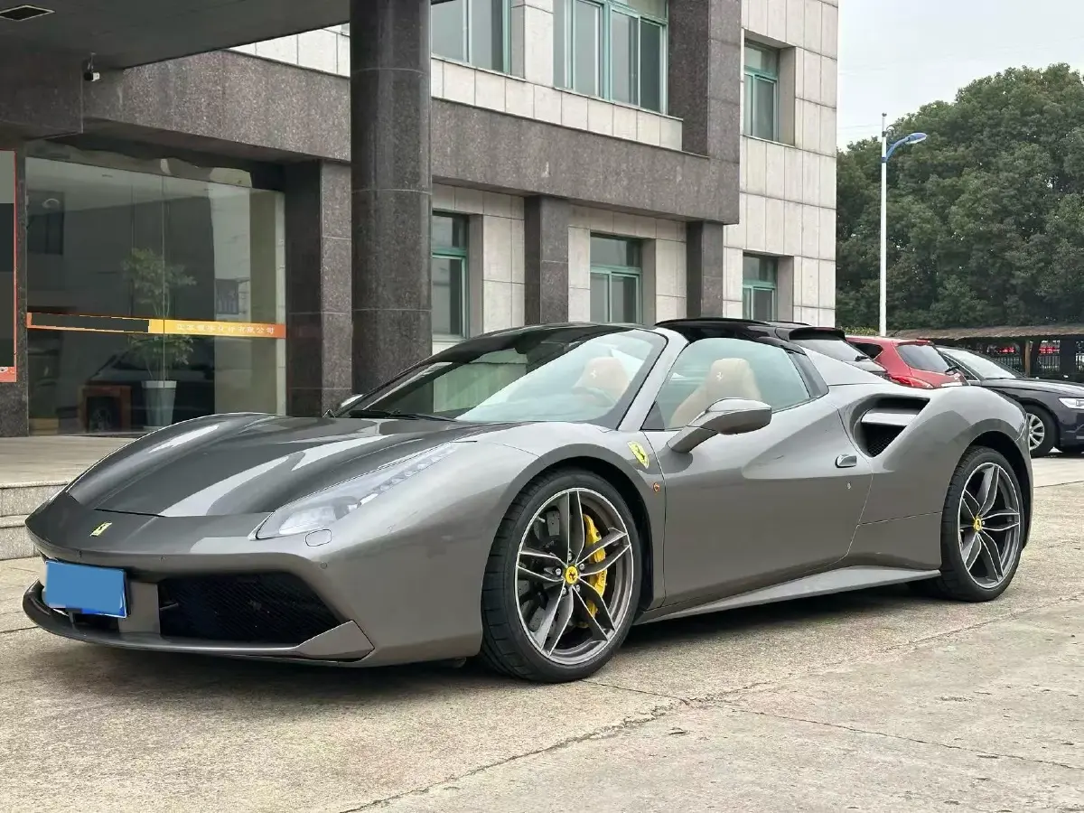 2015 Ferrari 488 3.9T 670HP V8 7DCT