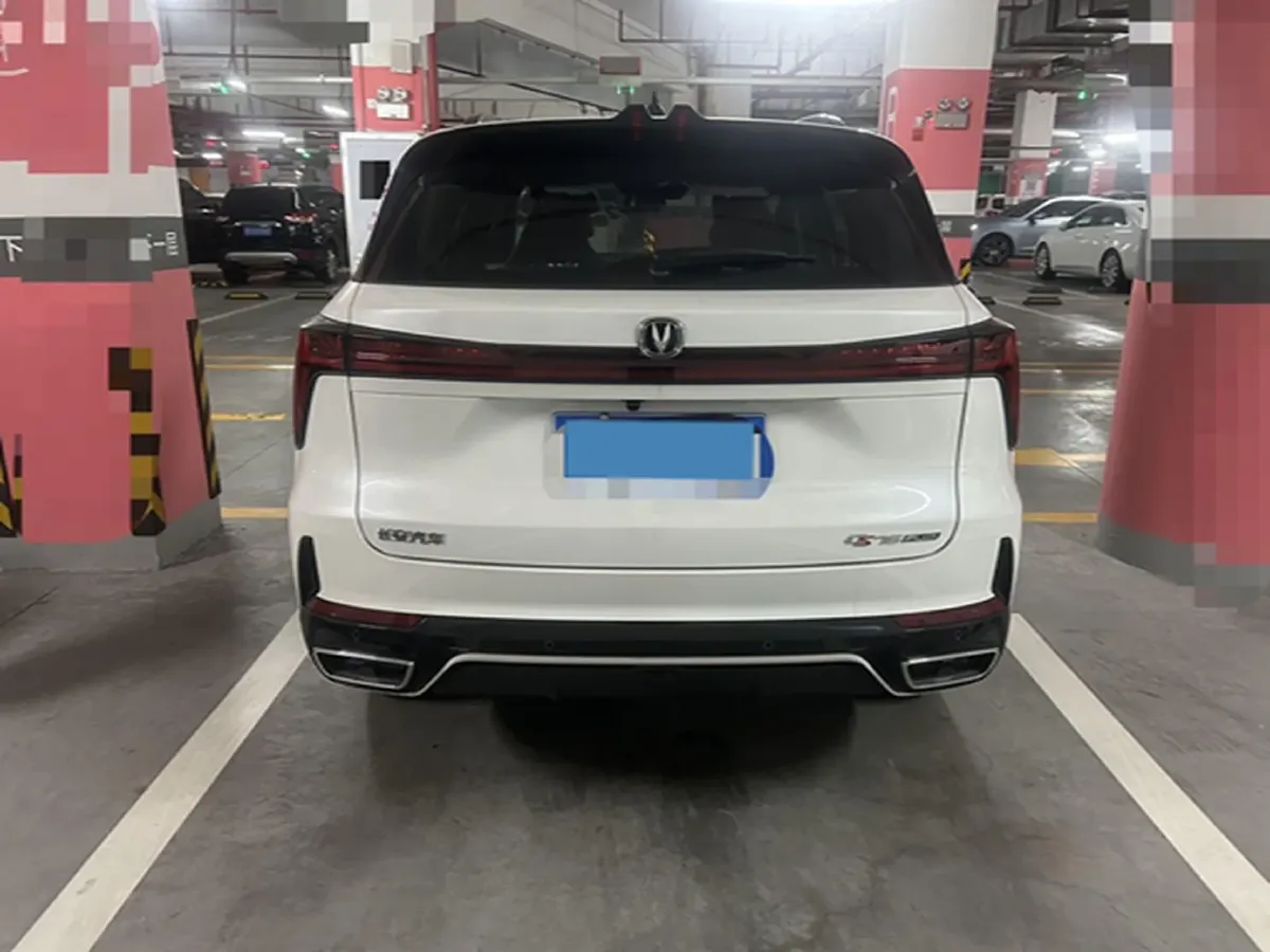 2025 ChangAn CS75 Plus 1.5T 188HP L4 8AT,autocango,china used car exporter,china ev exporter,chinese used car exporter,chinese used ev exporter