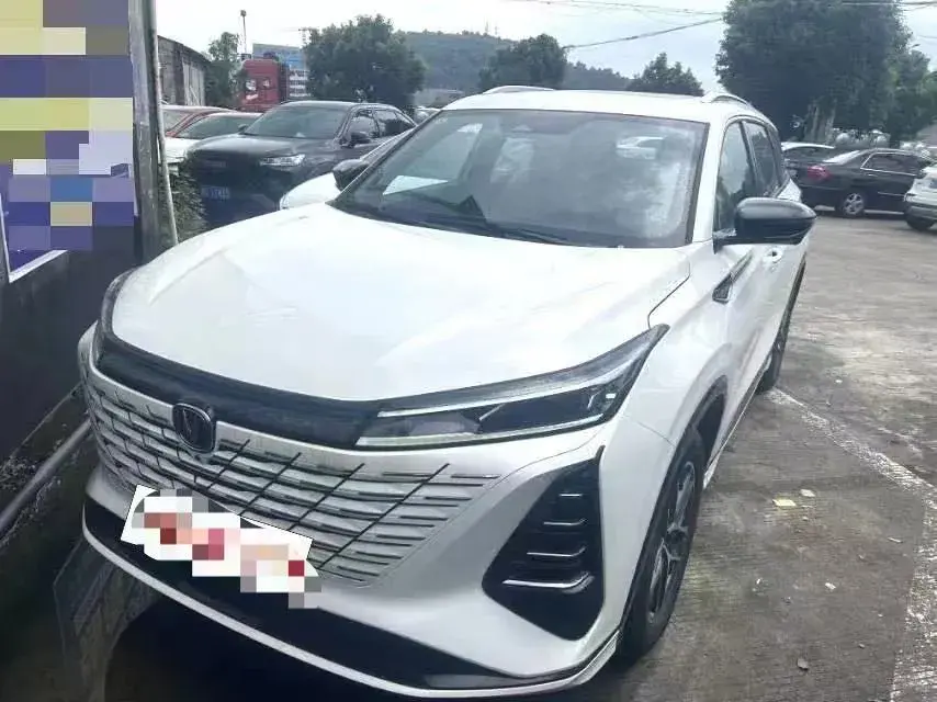2025 ChangAn CS75 Plus 1.5T 188HP L4 8AT