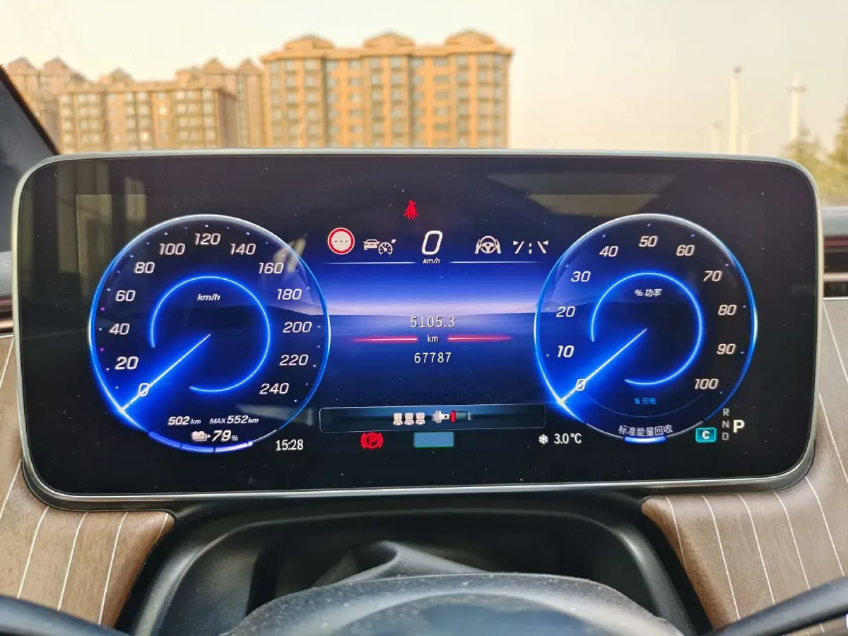 2022 Mercedes-Benz EQE Class BEV 96.1KWH,autocango,china used car exporter,china ev exporter,chinese used car exporter,chinese used ev exporter