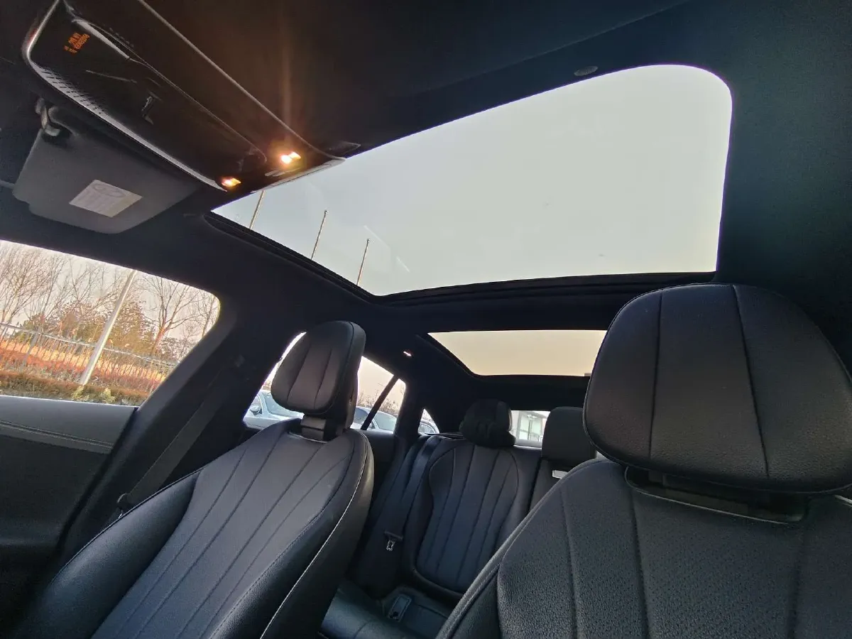 2022 Mercedes-Benz EQE Class BEV 96.1KWH,autocango,china used car exporter,china ev exporter,chinese used car exporter,chinese used ev exporter