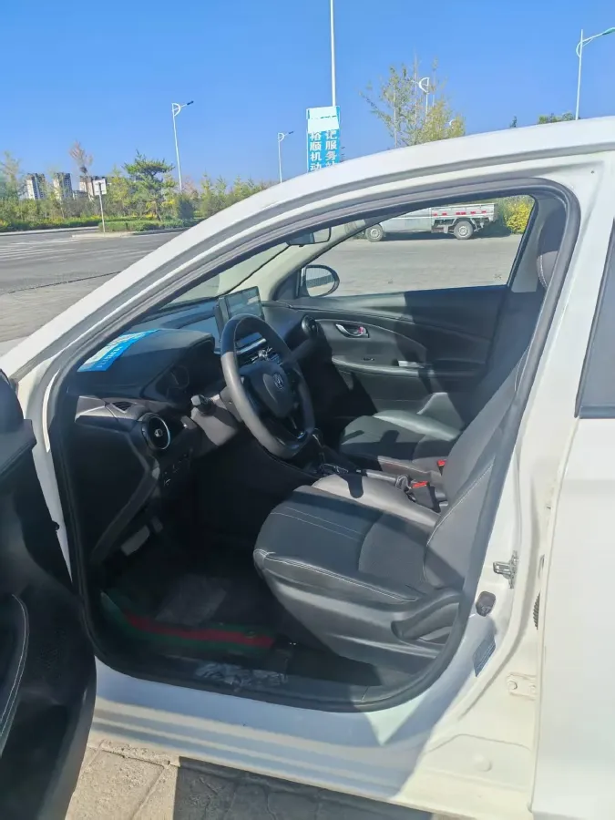 2019 ChangAn Alsvin 1.5L 107HP L4 5DCT,autocango,china used car exporter,china ev exporter,chinese used car exporter,chinese used ev exporter