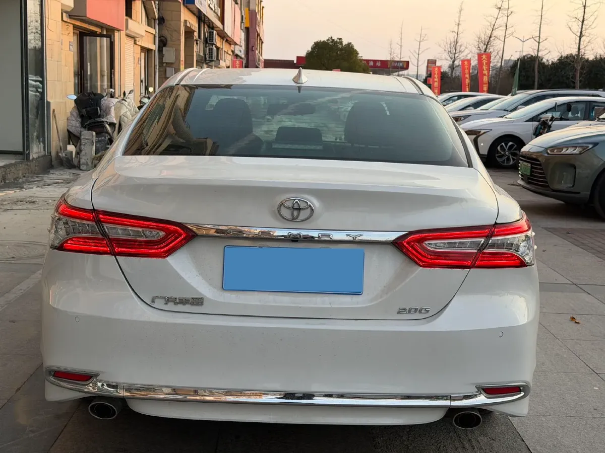 2023 Toyota Camry 2.0L 177HP L4 CVT,autocango,china used car exporter,china ev exporter,chinese used car exporter,chinese used ev exporter