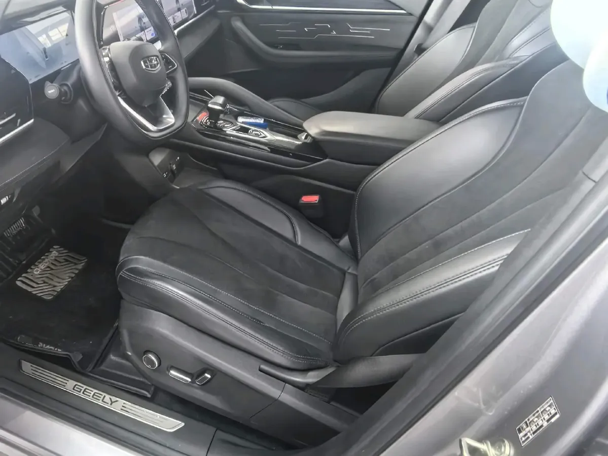 2024 Geely Monjaro 2.0T 238HP L4 8AT,autocango,china used car exporter,china ev exporter,chinese used car exporter,chinese used ev exporter