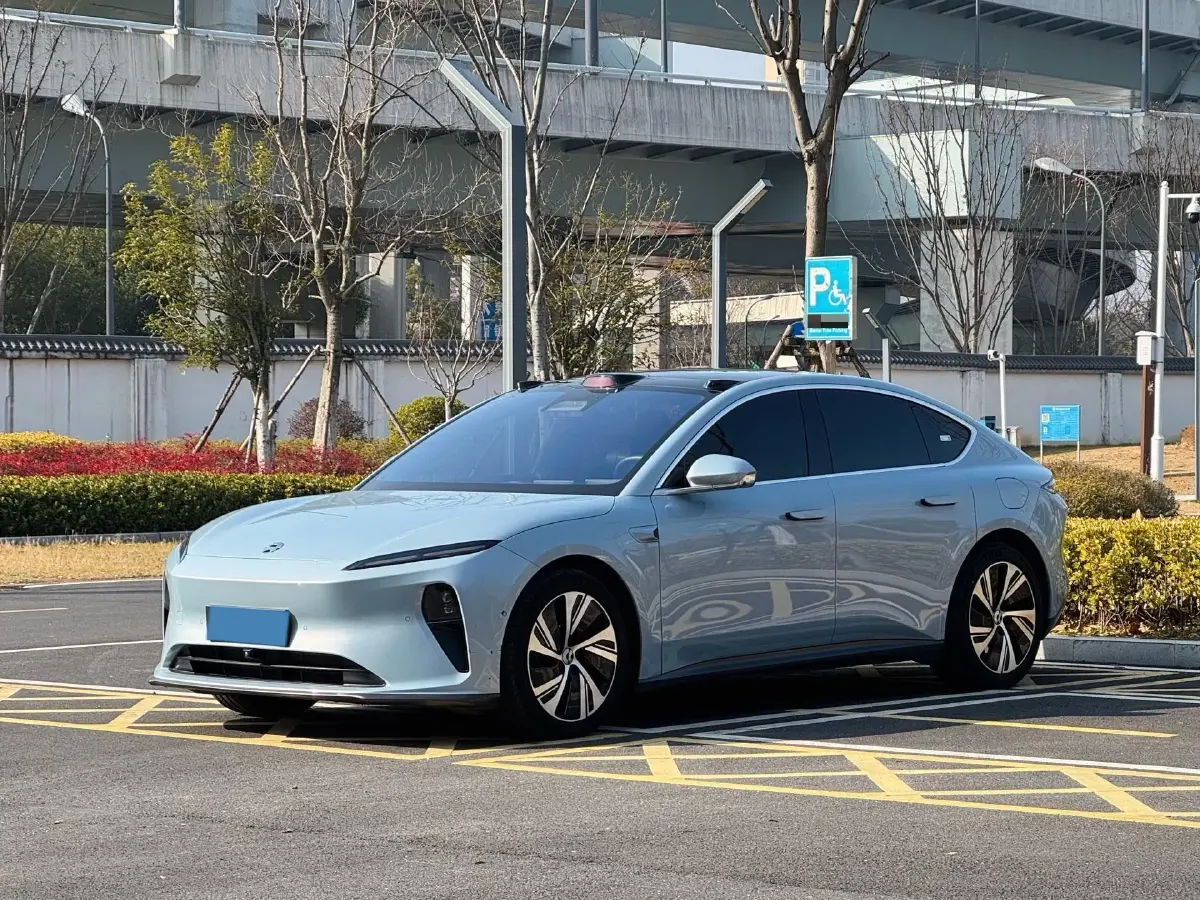 2024 NIO ET5 BEV 75KWH