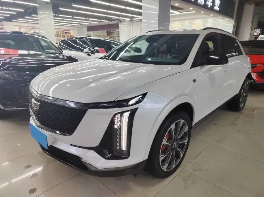 2024 Cadillac XT5 2.0T 237HP L4 9AT