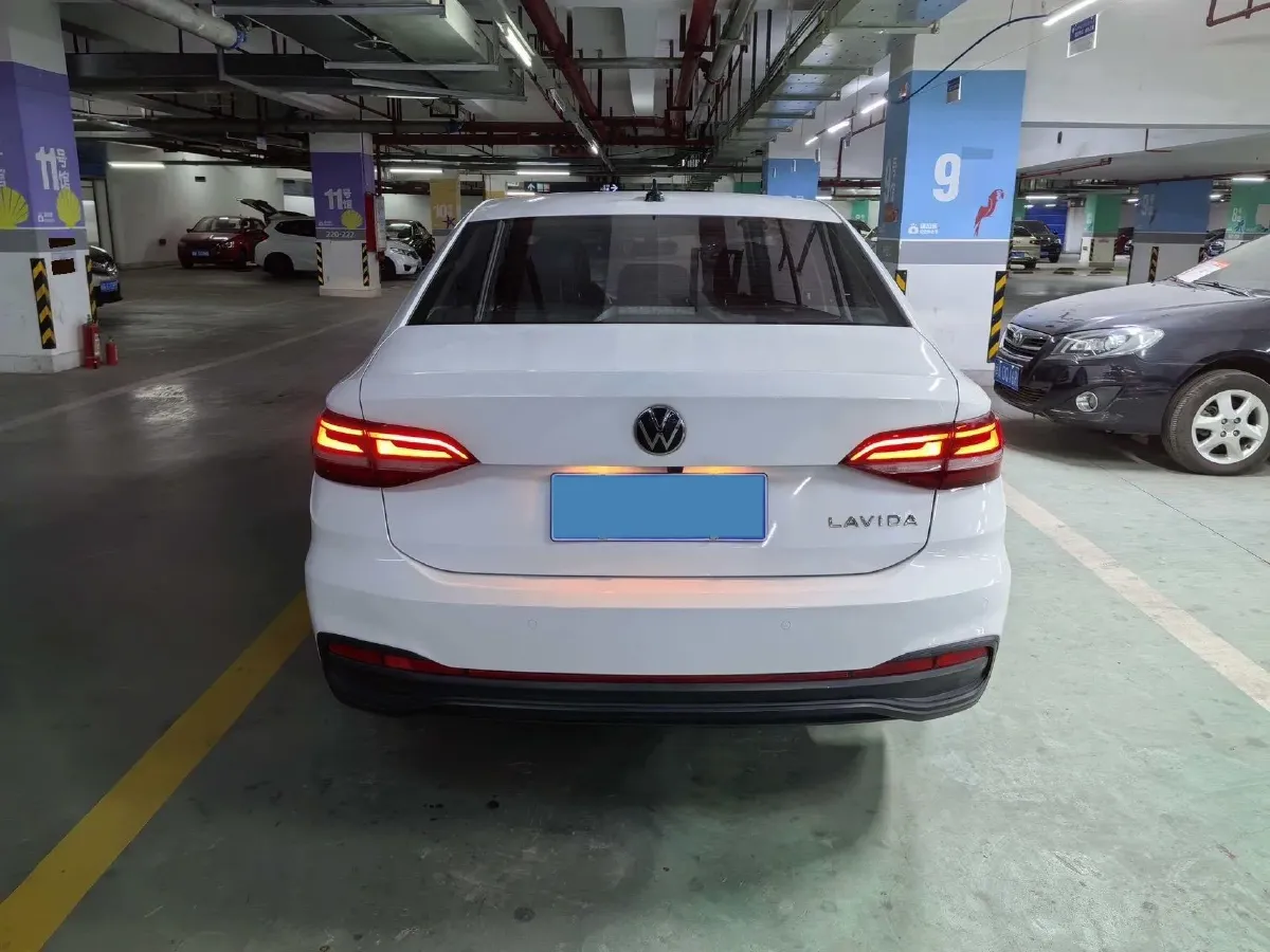 2023 Volkswagen Lavida 1.5L 110HP L4 6AT,autocango,china used car exporter,china ev exporter,chinese used car exporter,chinese used ev exporter