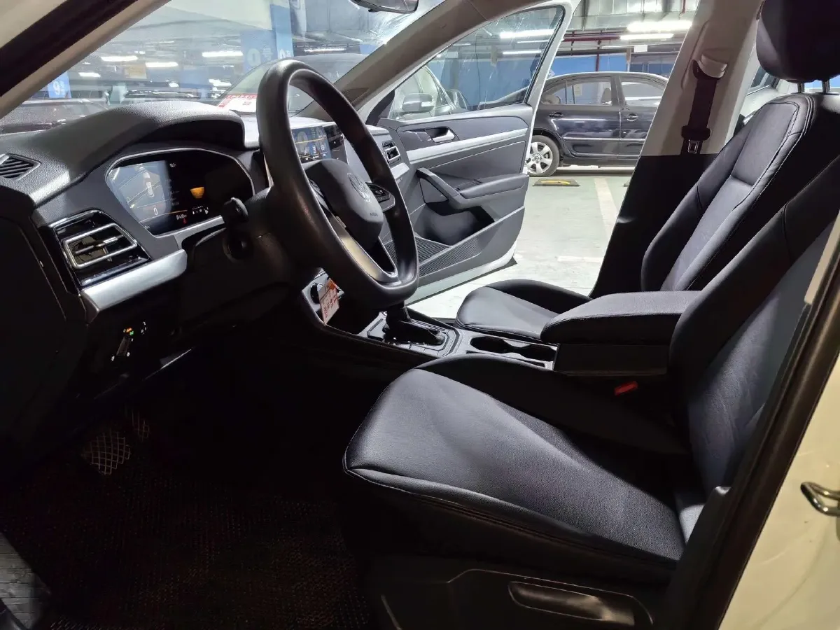 2023 Volkswagen Lavida 1.5L 110HP L4 6AT,autocango,china used car exporter,china ev exporter,chinese used car exporter,chinese used ev exporter