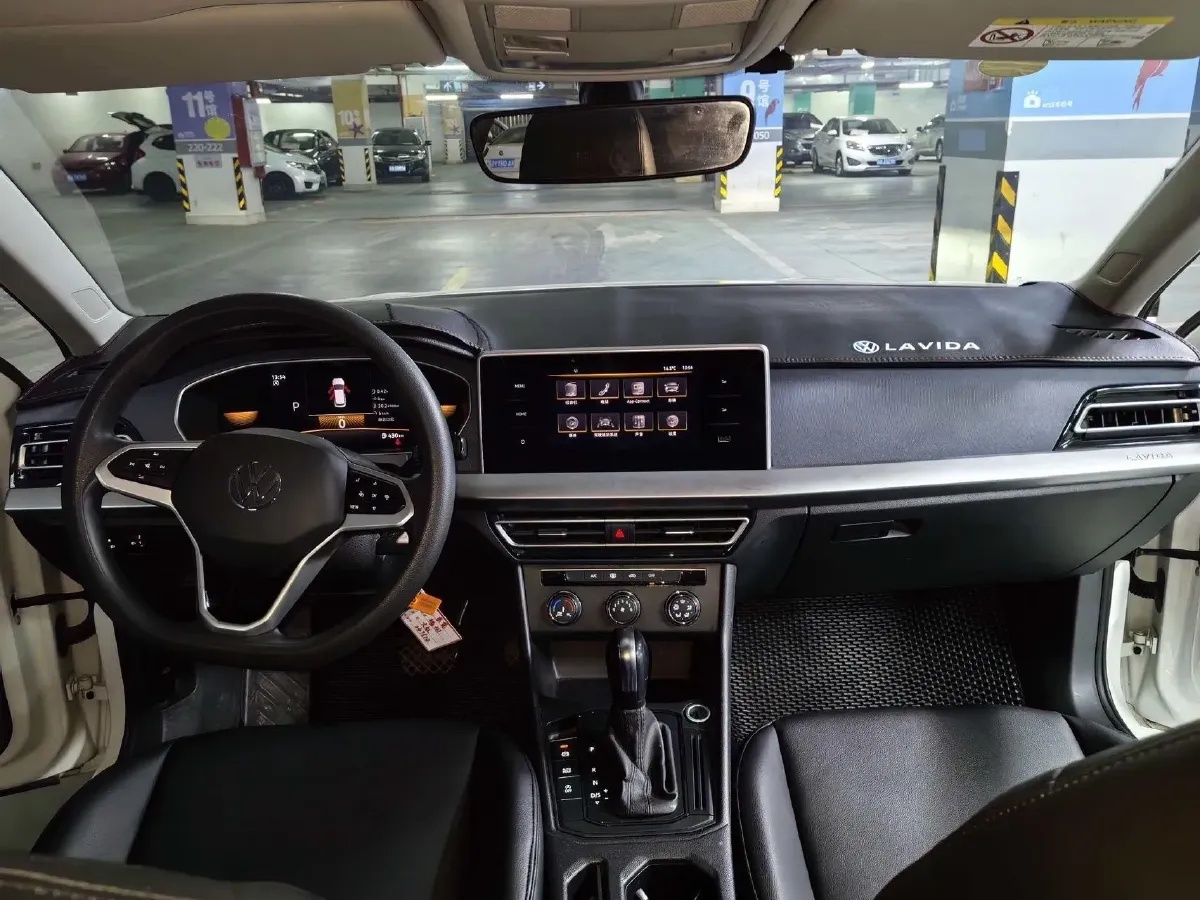 2023 Volkswagen Lavida 1.5L 110HP L4 6AT,autocango,china used car exporter,china ev exporter,chinese used car exporter,chinese used ev exporter