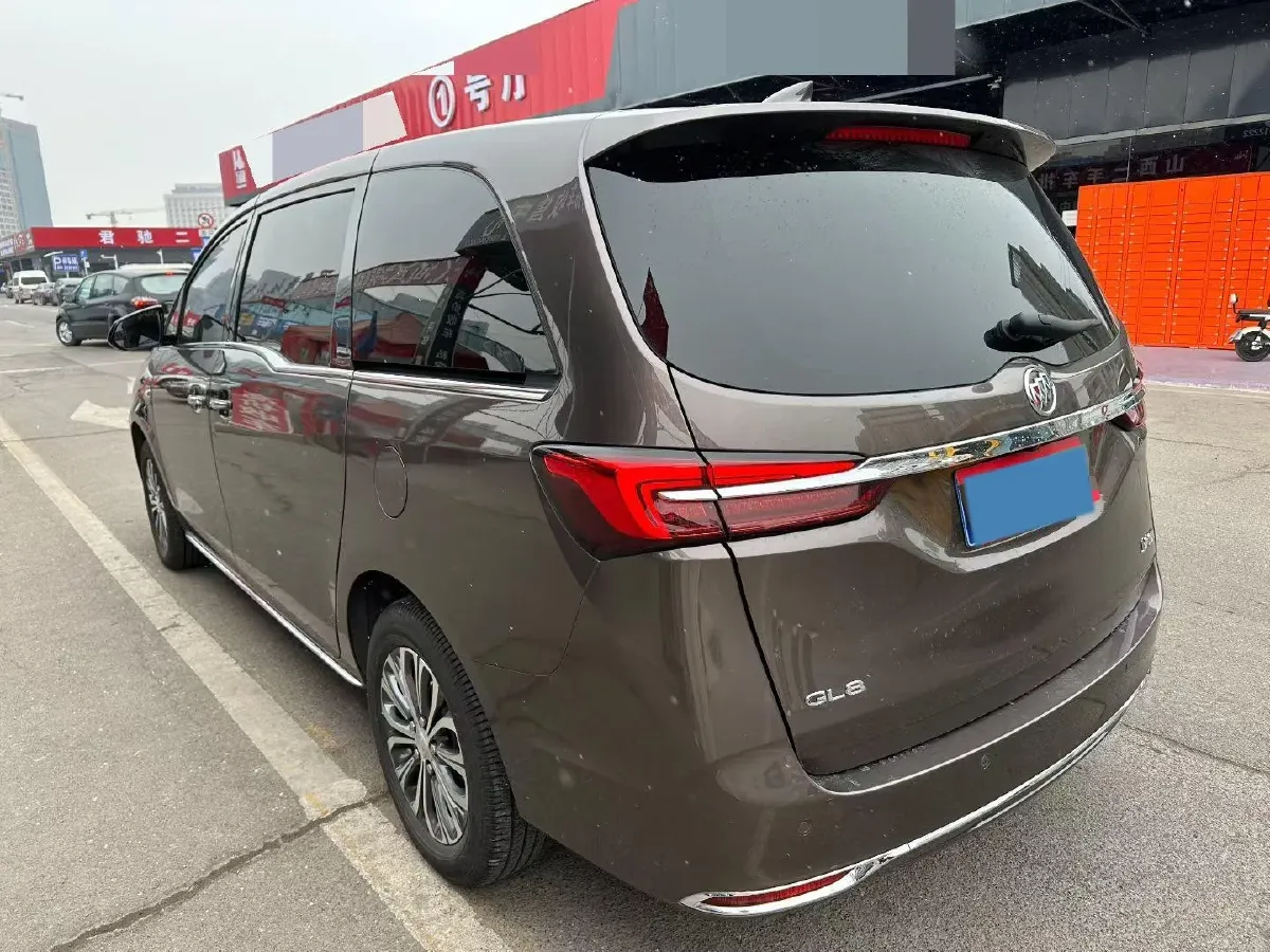 2023 Buick GL8 2.0T 237HP L4 9AT,autocango,china used car exporter,china ev exporter,chinese used car exporter,chinese used ev exporter