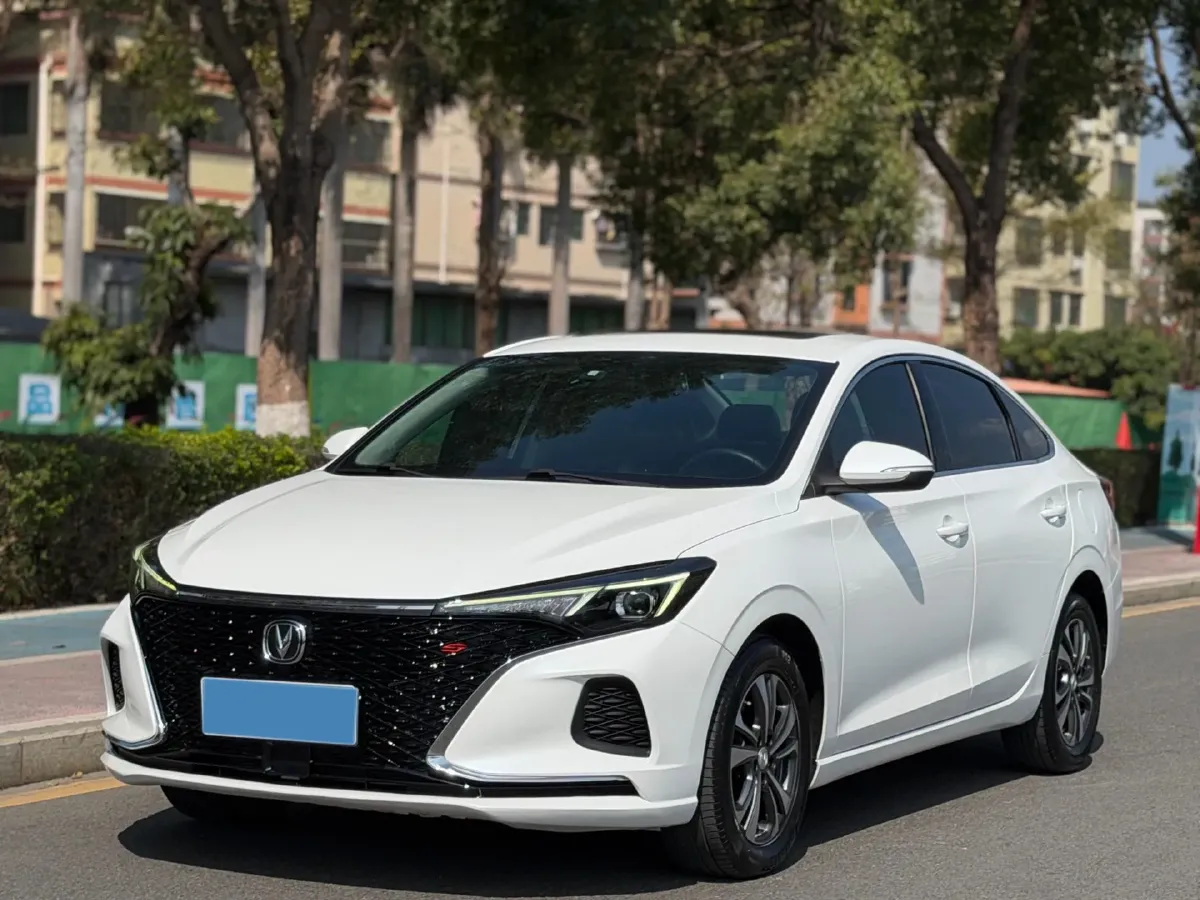 2020 ChangAn Eado 1.4T 158HP L4 7DCT,autocango,china used car exporter,china ev exporter,chinese used car exporter,chinese used ev exporter