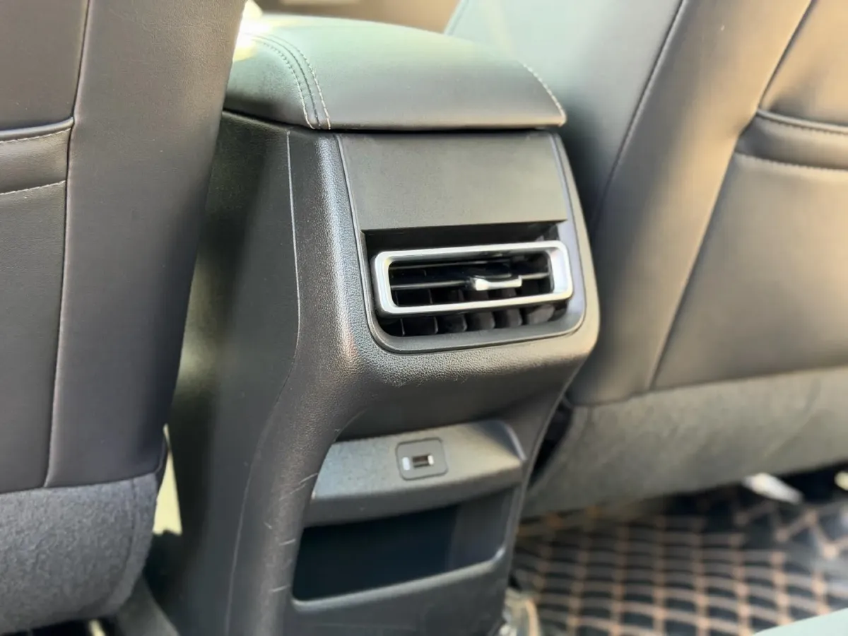 2020 ChangAn Eado 1.4T 158HP L4 7DCT,autocango,china used car exporter,china ev exporter,chinese used car exporter,chinese used ev exporter