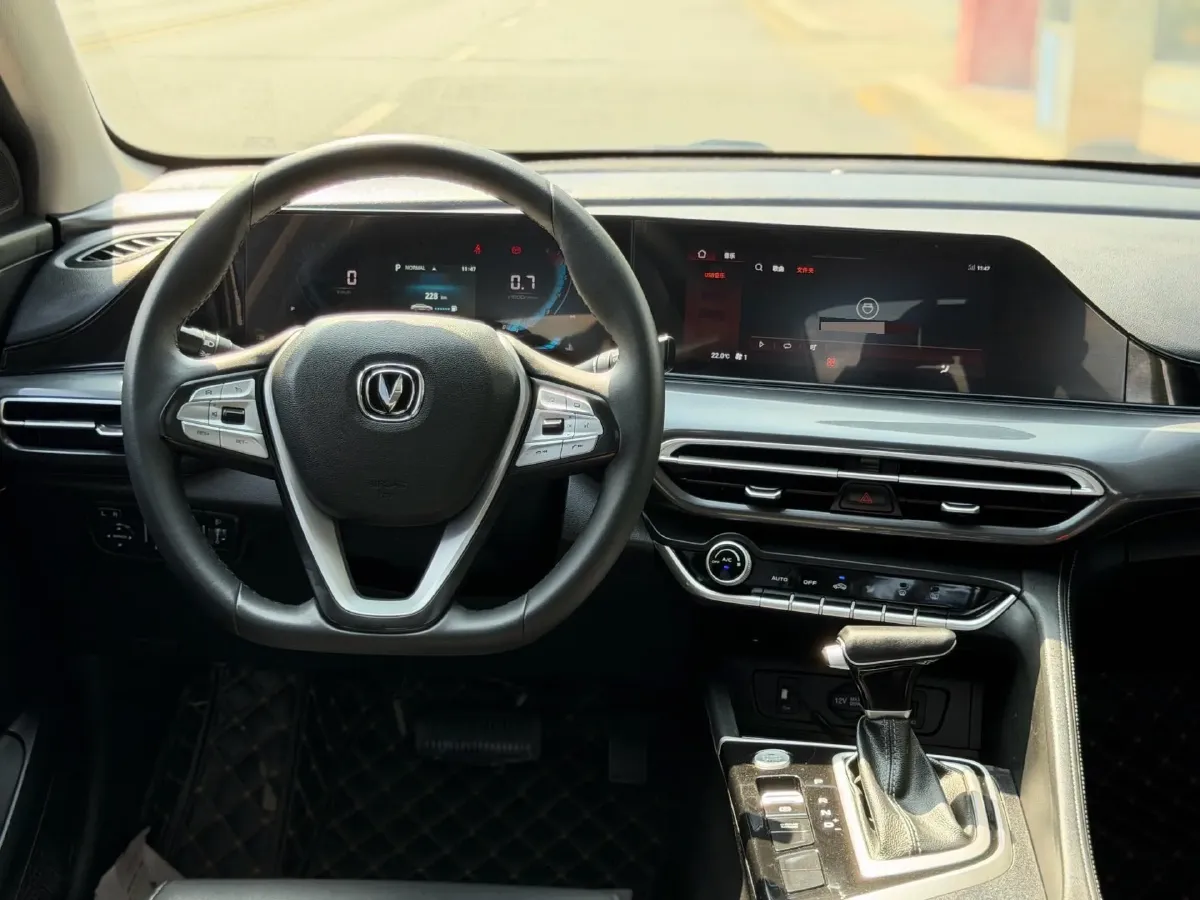 2020 ChangAn Eado 1.4T 158HP L4 7DCT,autocango,china used car exporter,china ev exporter,chinese used car exporter,chinese used ev exporter