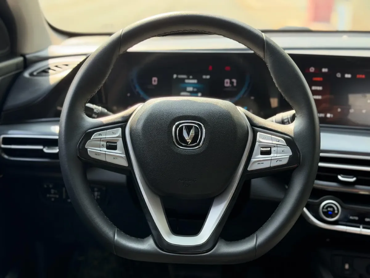 2020 ChangAn Eado 1.4T 158HP L4 7DCT,autocango,china used car exporter,china ev exporter,chinese used car exporter,chinese used ev exporter