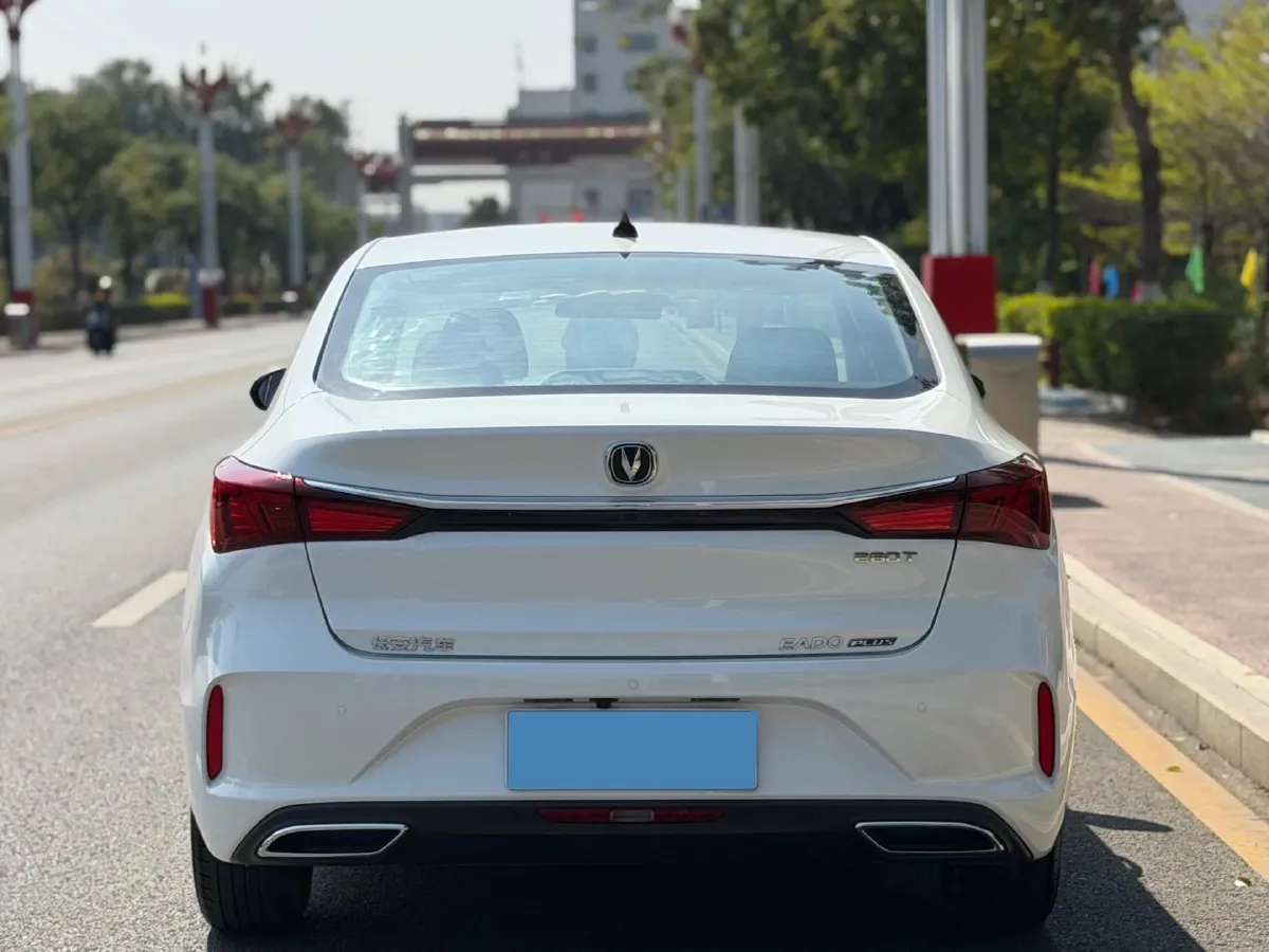 2020 ChangAn Eado 1.4T 158HP L4 7DCT,autocango,china used car exporter,china ev exporter,chinese used car exporter,chinese used ev exporter