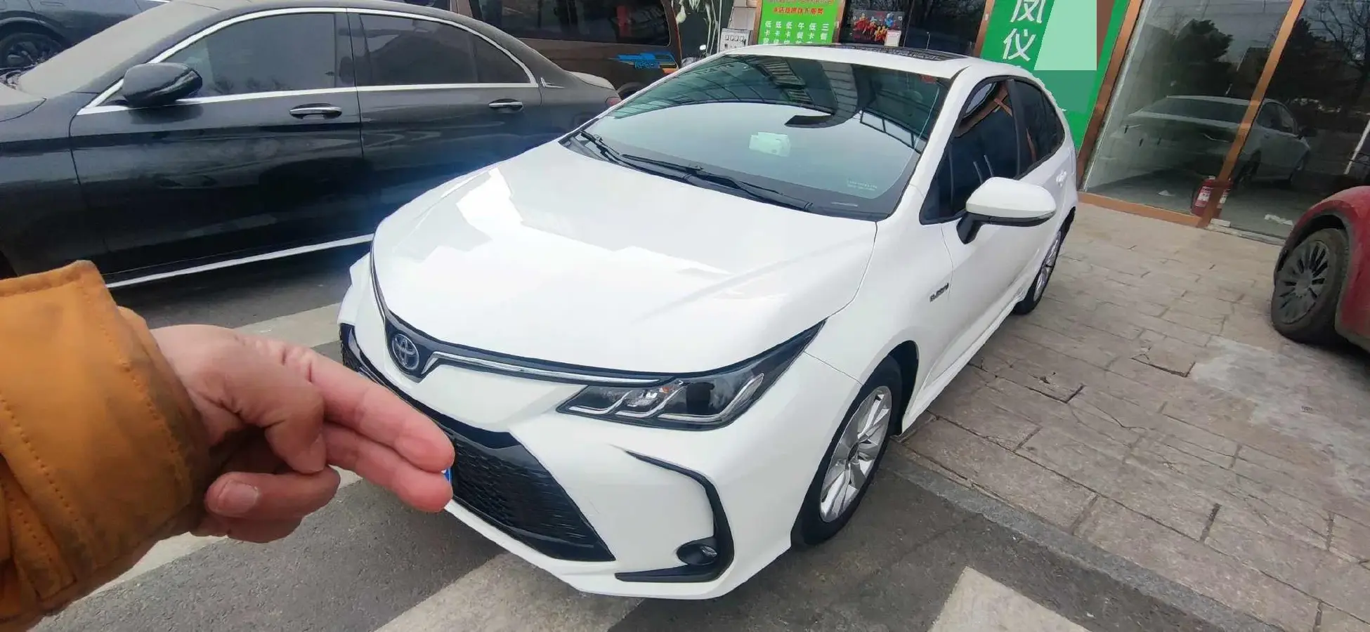 2024 Toyota Corolla 1.8L 98HP L4 E-CVT Hybrid