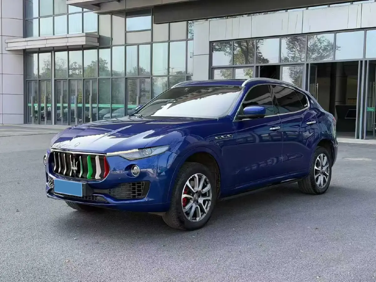 2018 Maserati Levante 3.0T 350HP V6 8AT