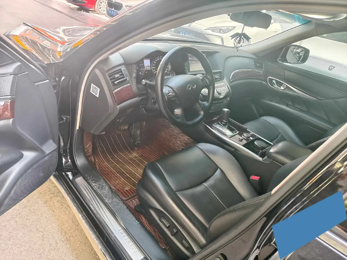 2019 Infiniti Q70 2.0T 211HP L4 7AT,autocango,china used car exporter,china ev exporter,chinese used car exporter,chinese used ev exporter