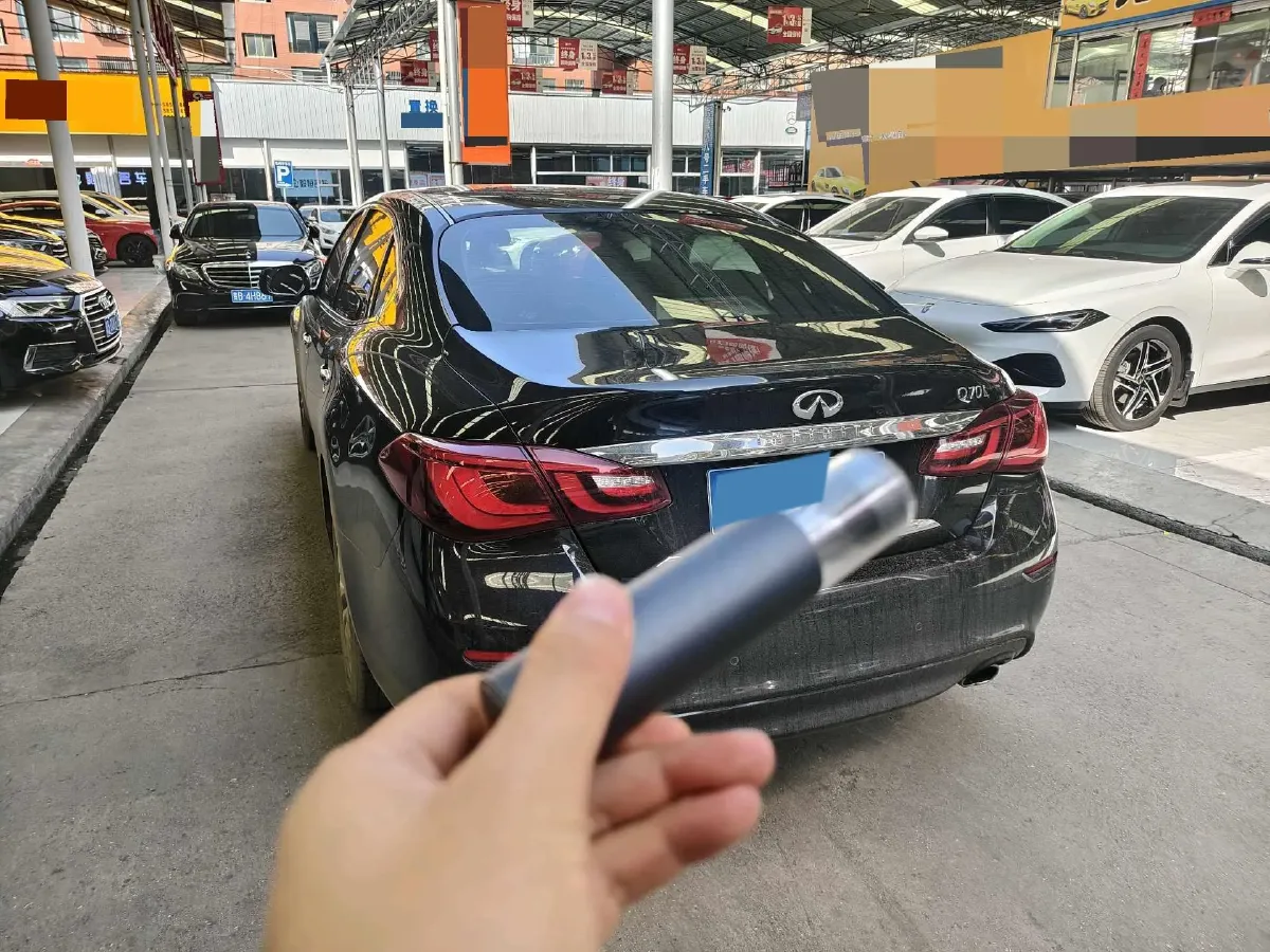 2019 Infiniti Q70 2.0T 211HP L4 7AT,autocango,china used car exporter,china ev exporter,chinese used car exporter,chinese used ev exporter