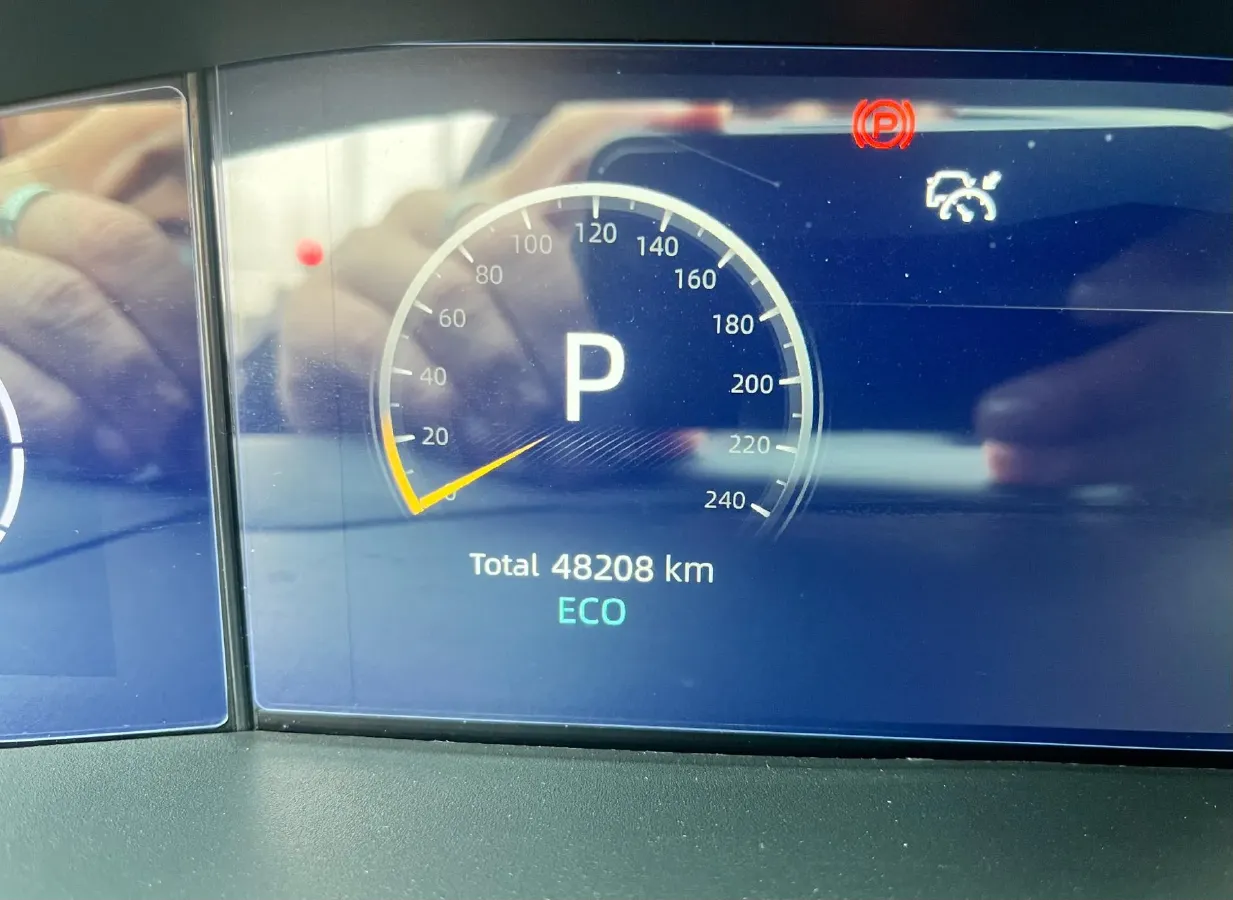 2022 ChangAn UNI-V 1.5T 188HP L4 7DCT,autocango,china used car exporter,china ev exporter,chinese used car exporter,chinese used ev exporter