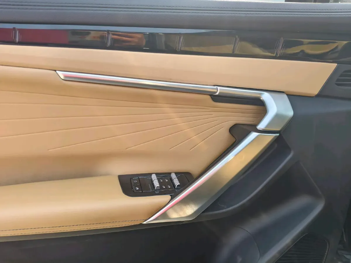 2023 Geely StarRay 2.0T 218HP L4 7DCT,autocango,china used car exporter,china ev exporter,chinese used car exporter,chinese used ev exporter