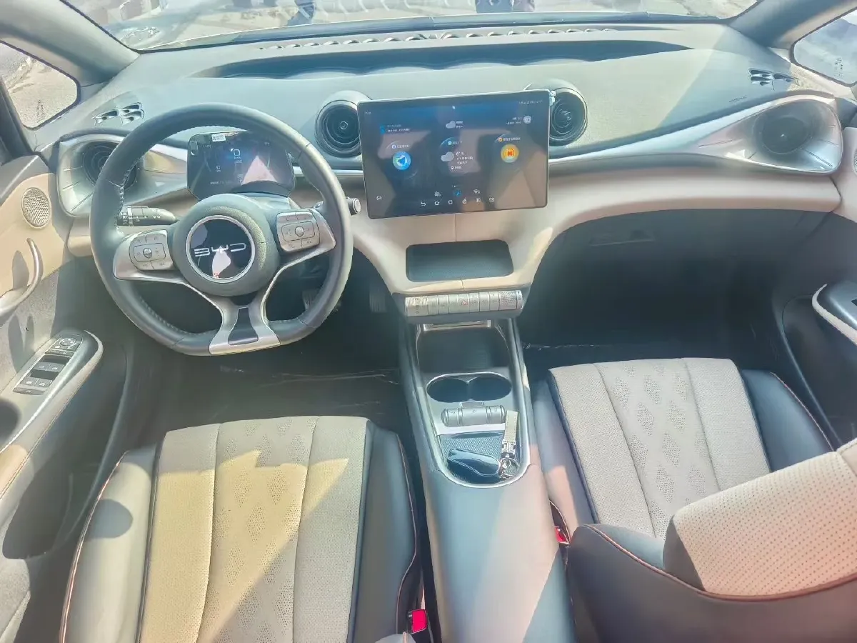 2023 BYD Dolphin BEV 44.928KWH,autocango,china used car exporter,china ev exporter,chinese used car exporter,chinese used ev exporter