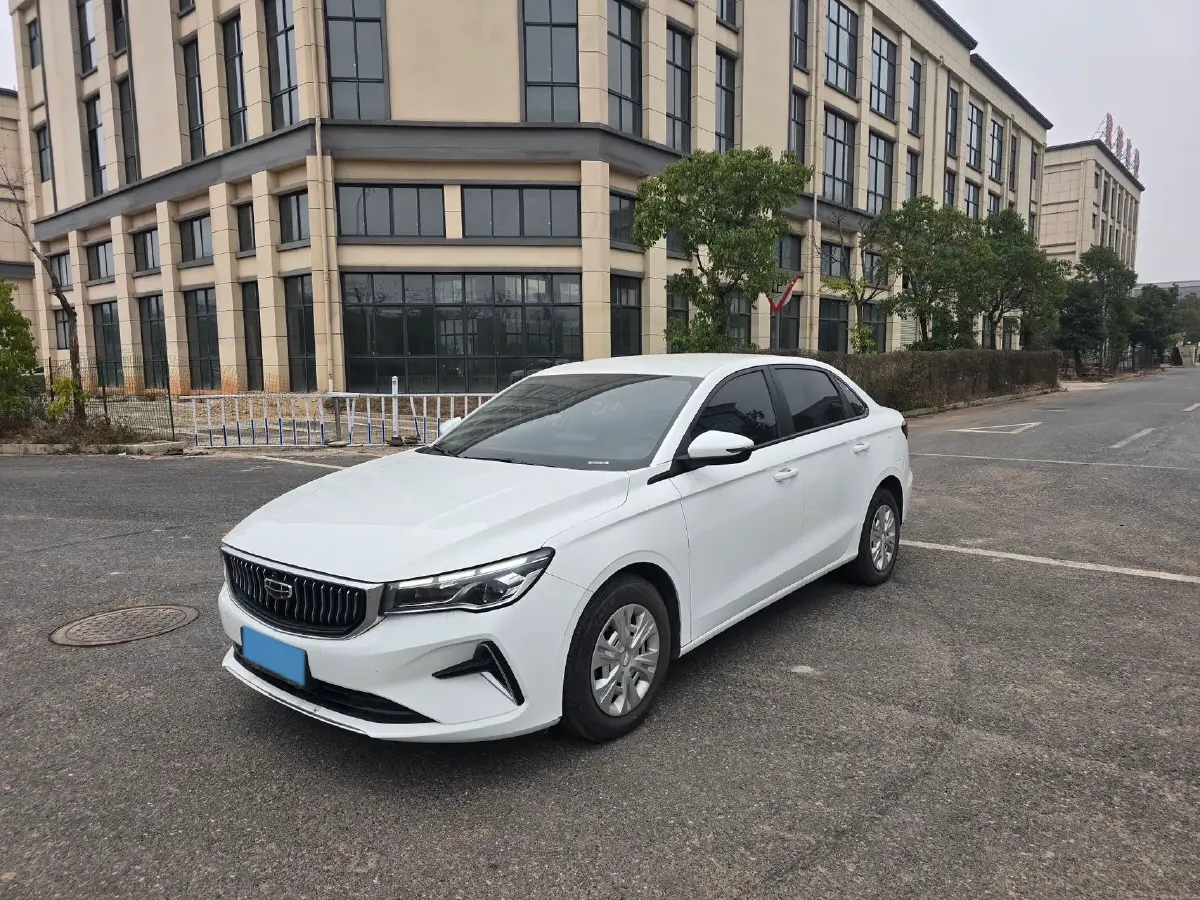 2023 Geely Emgrand 1.5L 127HP L4 5MT