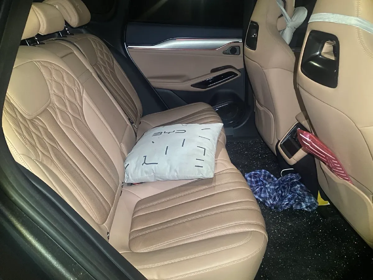 2024 BYD SongL EV BEV 71.8KWH,autocango,china used car exporter,china ev exporter,chinese used car exporter,chinese used ev exporter