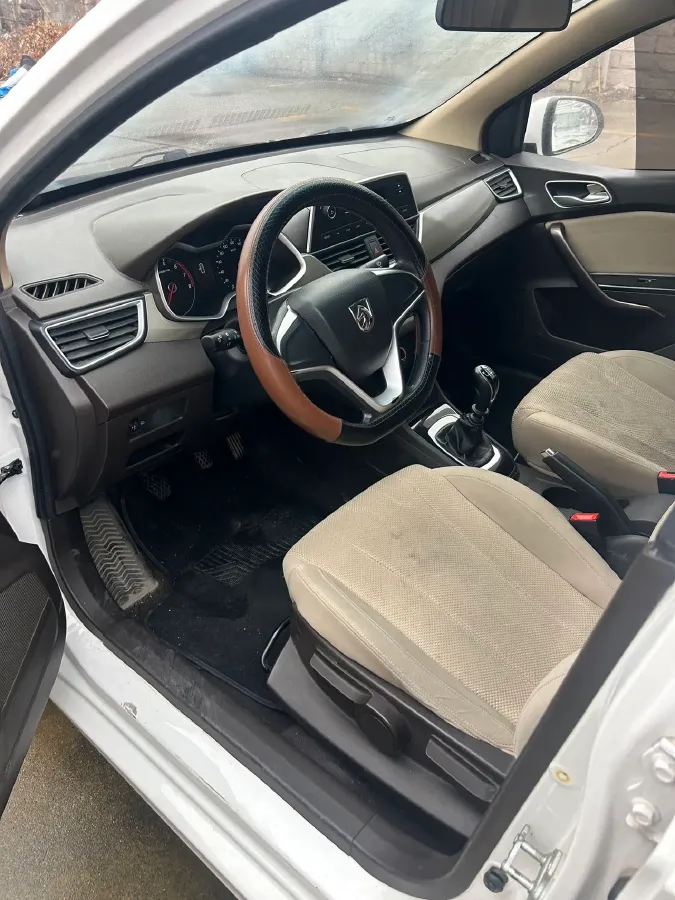 2019 JinBei XinYuan T32S 1.5L 102HP L4 5MT,autocango,china used car exporter,china ev exporter,chinese used car exporter,chinese used ev exporter