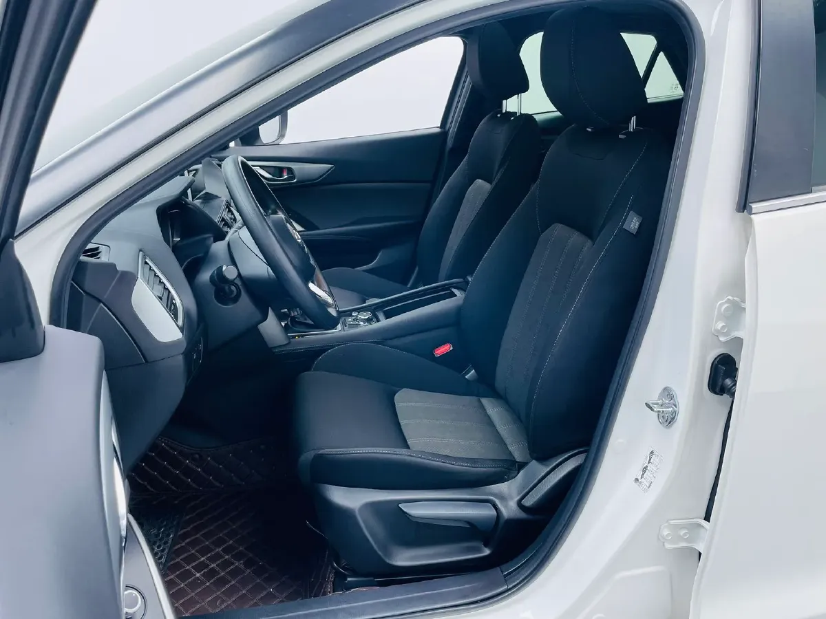 2019 ChangAn Oshan Cosmos 1.5T 178HP L4 7DCT,autocango,china used car exporter,china ev exporter,chinese used car exporter,chinese used ev exporter