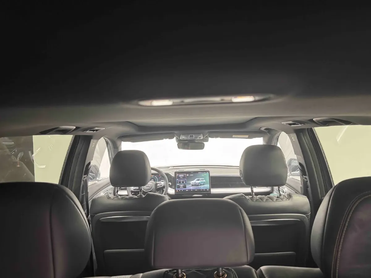 2022 GAC Trumpchi GS8 2.0T 252HP L4 8AT,autocango,china used car exporter,china ev exporter,chinese used car exporter,chinese used ev exporter