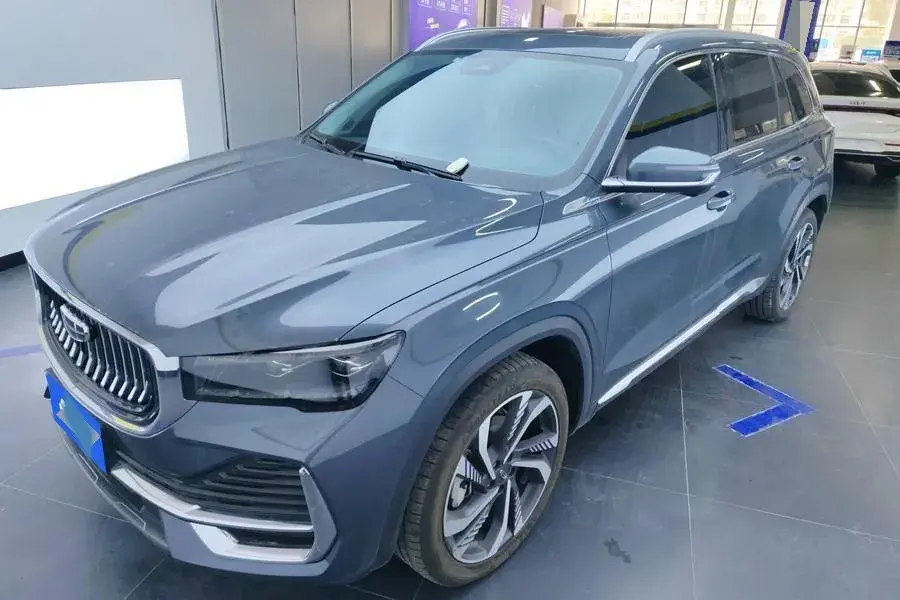 2023 Geely Monjaro 2.0T 238HP L4 8AT