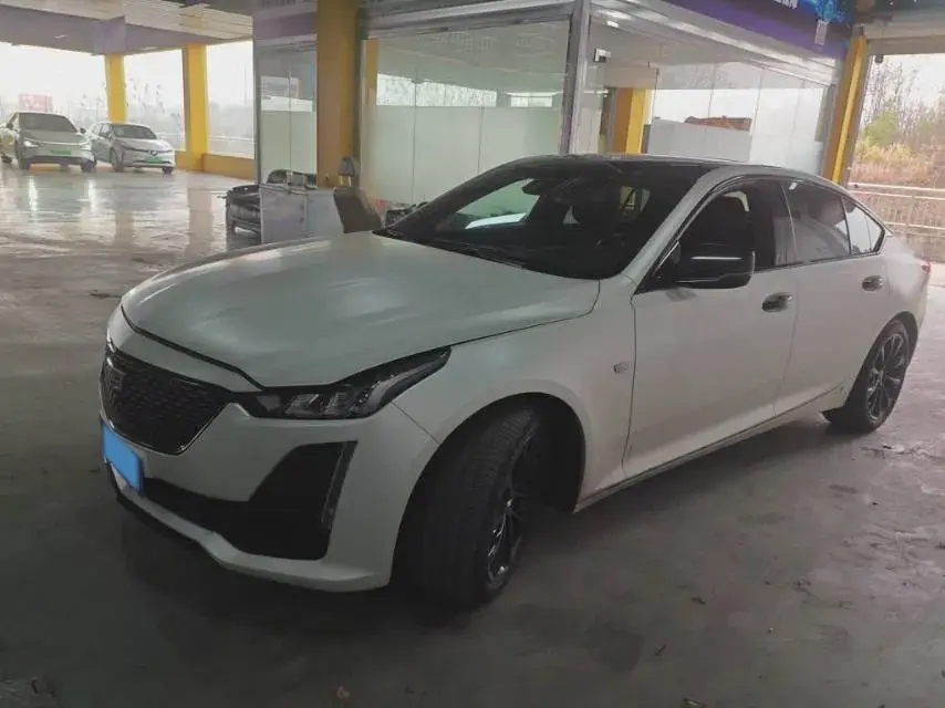 2021 Cadillac CT5 2.0T 237HP L4 10AT