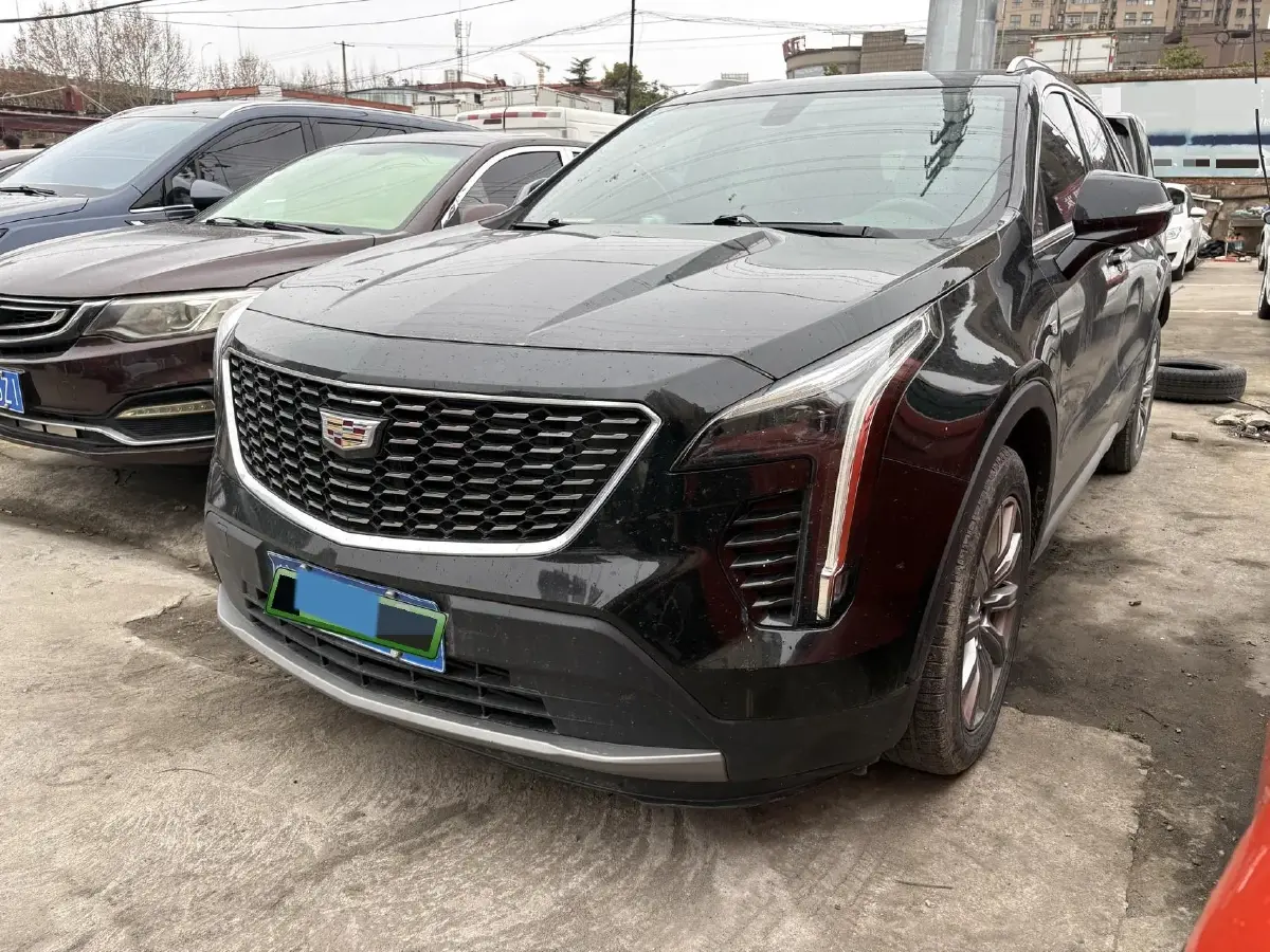 2020 Cadillac XT4 2.0T 241HP L4 9AT