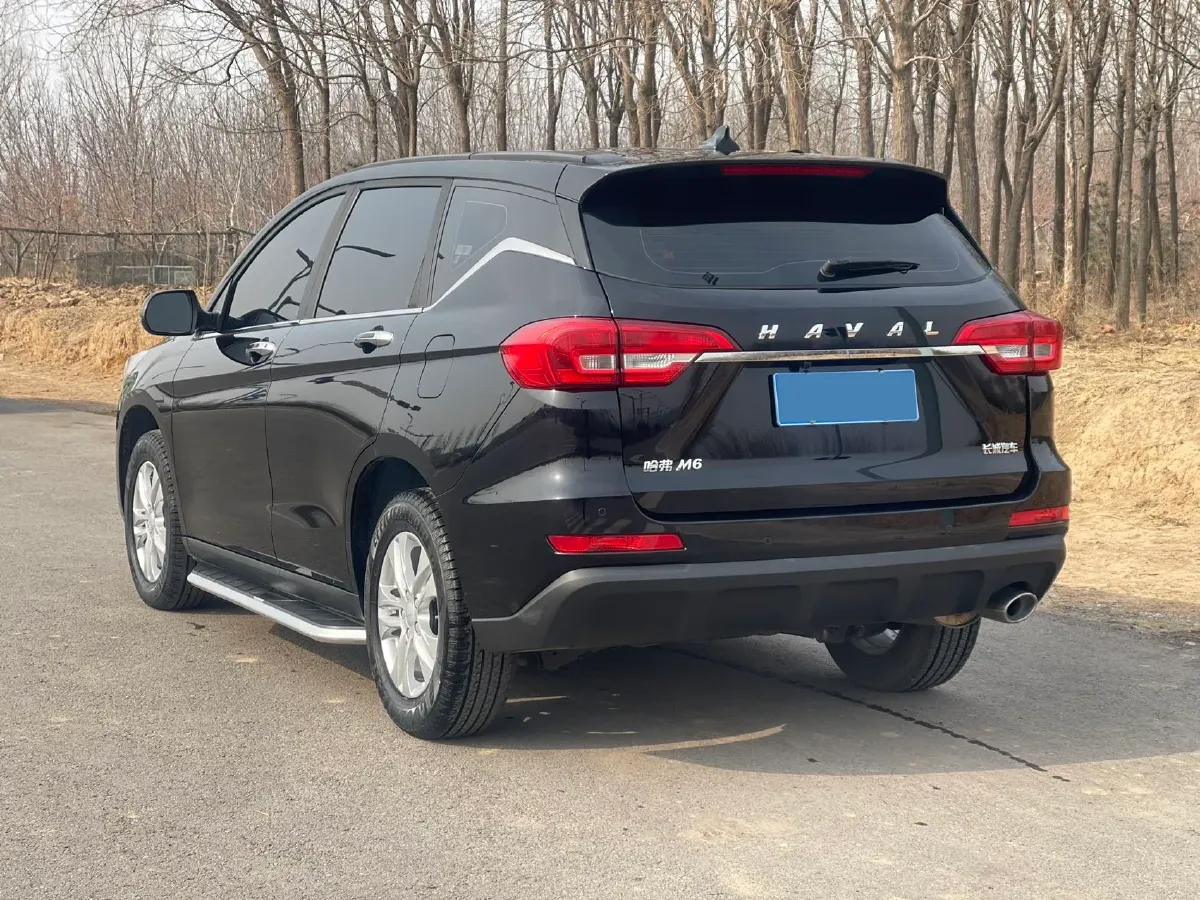 2019 Haval M6 1.5T 150HP L4 7DCT,autocango,china used car exporter,china ev exporter,chinese used car exporter,chinese used ev exporter