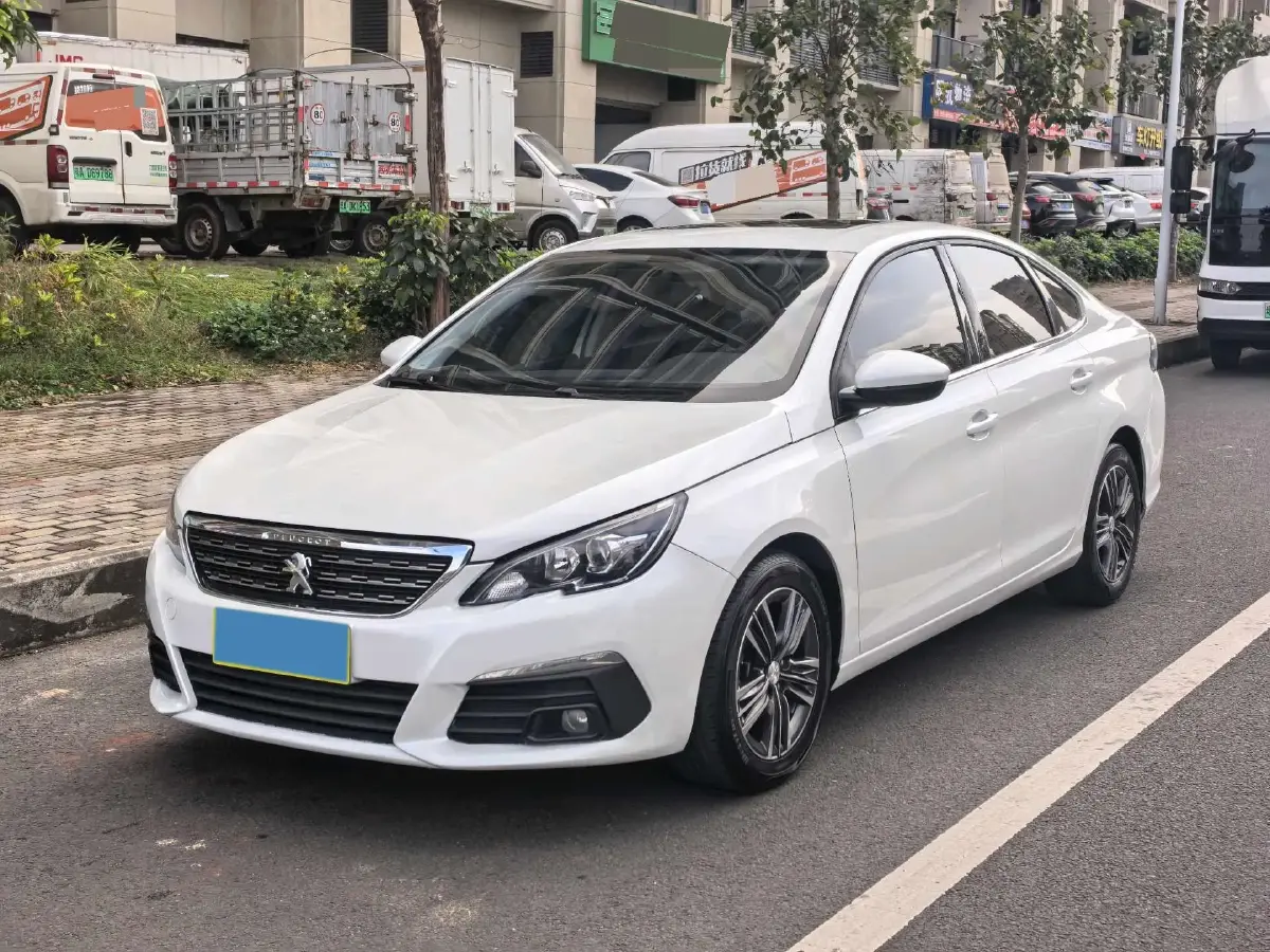 2018 Peugeot 308 1.6L 117HP L4 6AT