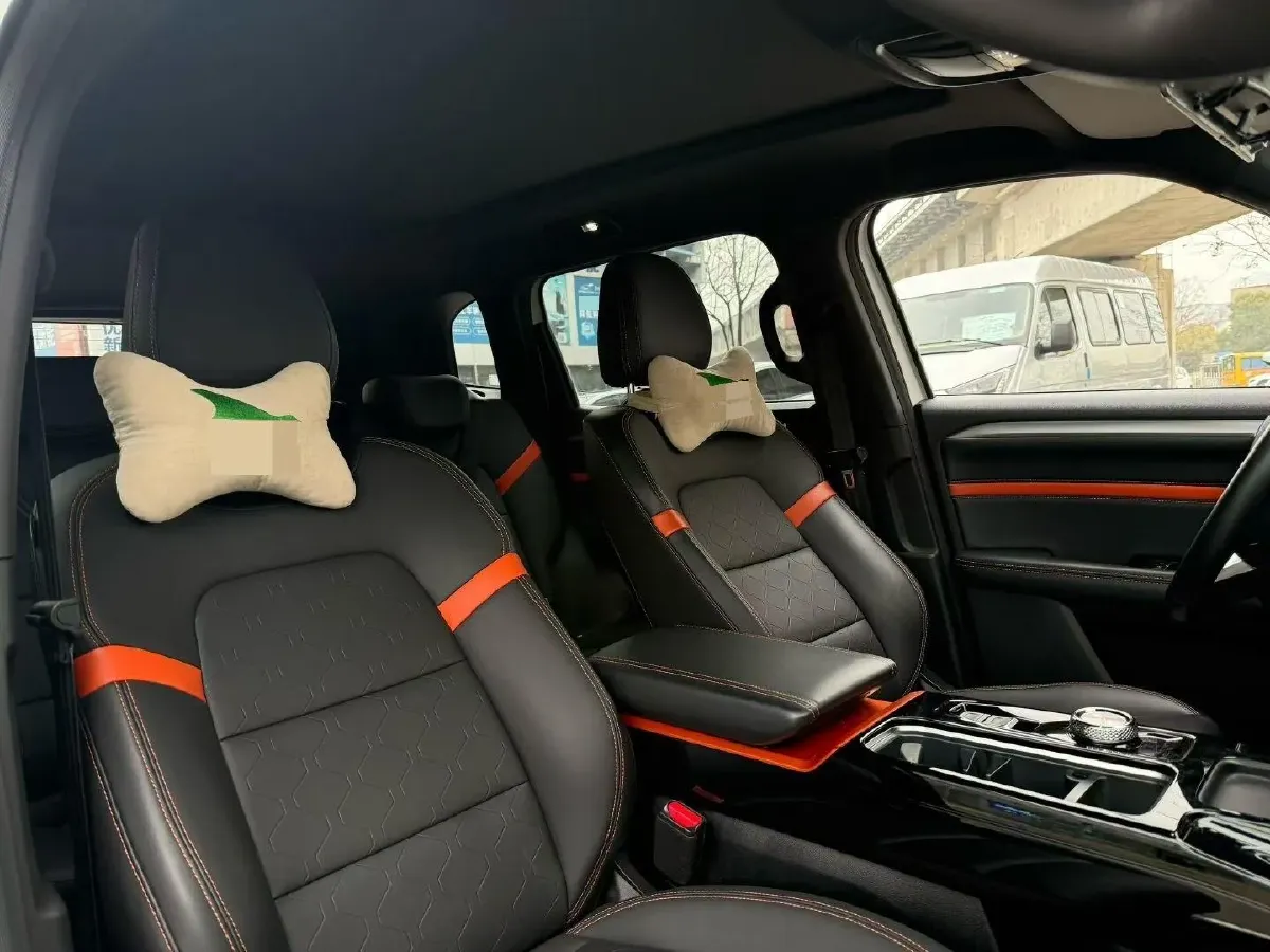 2022 Haval Dargo 1.5T 184HP L4 7DCT,autocango,china used car exporter,china ev exporter,chinese used car exporter,chinese used ev exporter