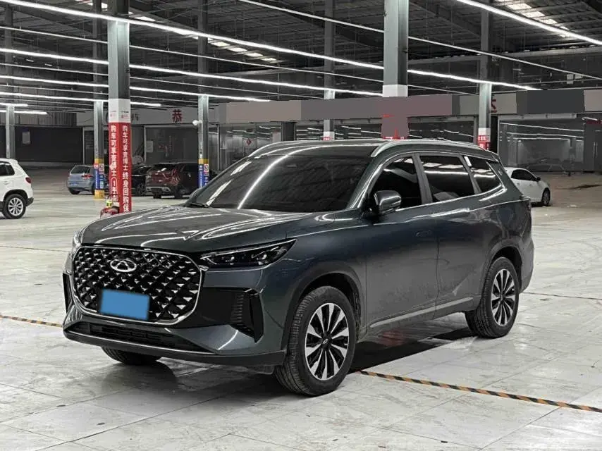 2025 Chery Tiggo 8 Plus 1.6T 197HP L4 7DCT