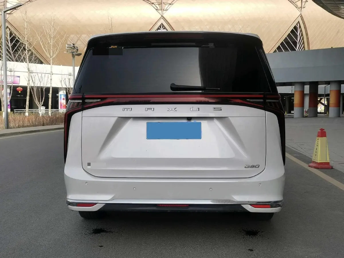 2022 MAXUS G90 2.0T 234HP L4 8AT,autocango,china used car exporter,china ev exporter,chinese used car exporter,chinese used ev exporter