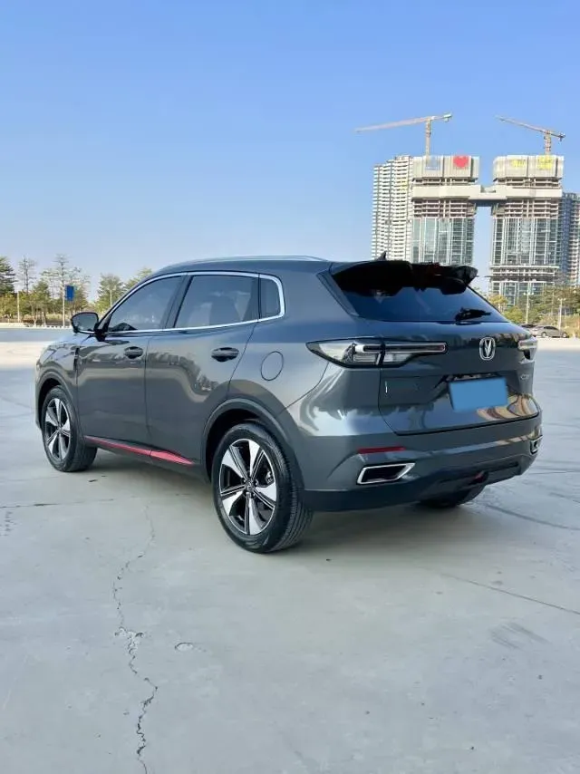 2022 ChangAn Oshan X7 Plus 1.5T 188HP L4 7DCT,autocango,china used car exporter,china ev exporter,chinese used car exporter,chinese used ev exporter