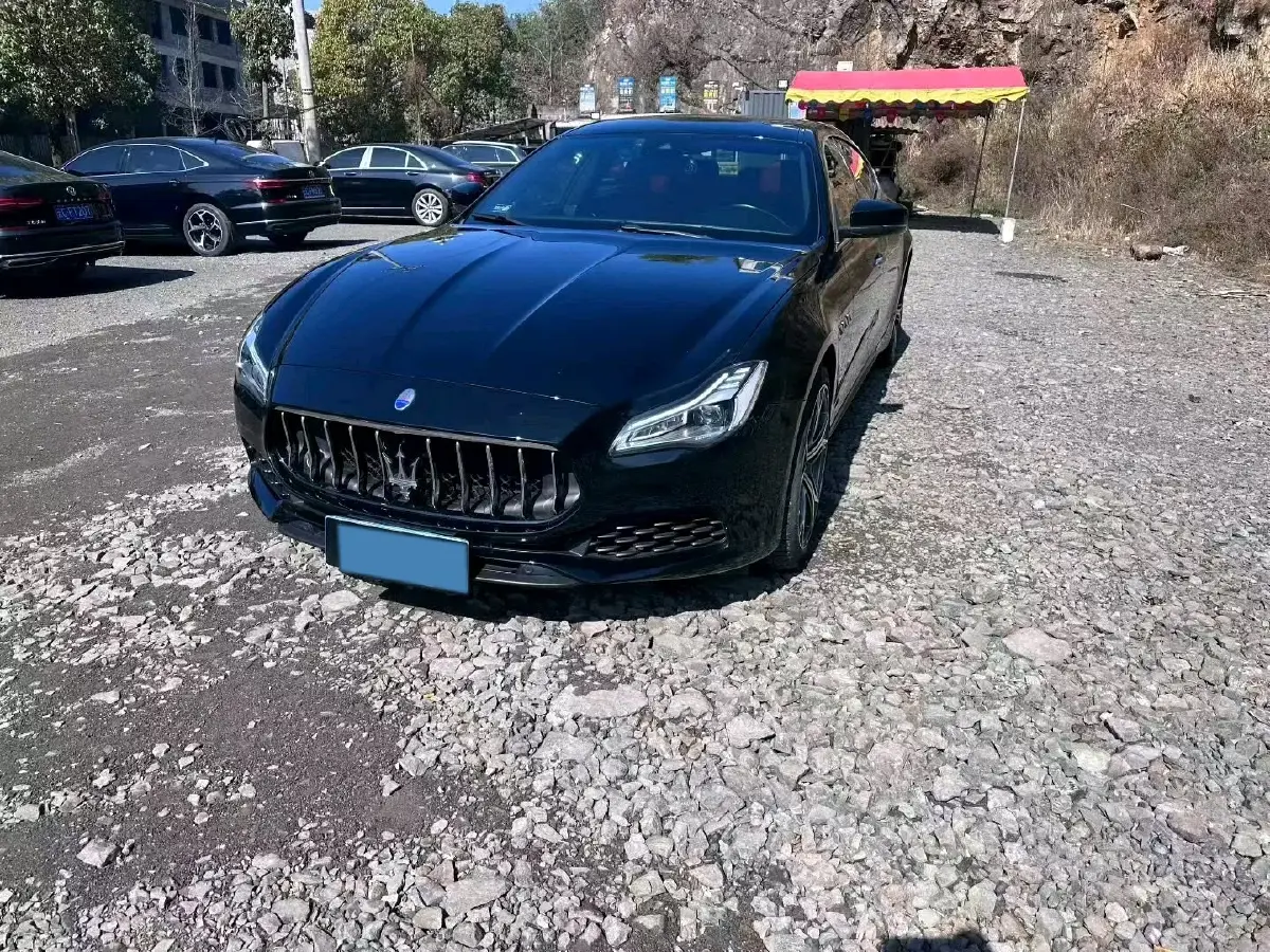 2018 Maserati Quattroporte 3.0T 350HP V6 8AT