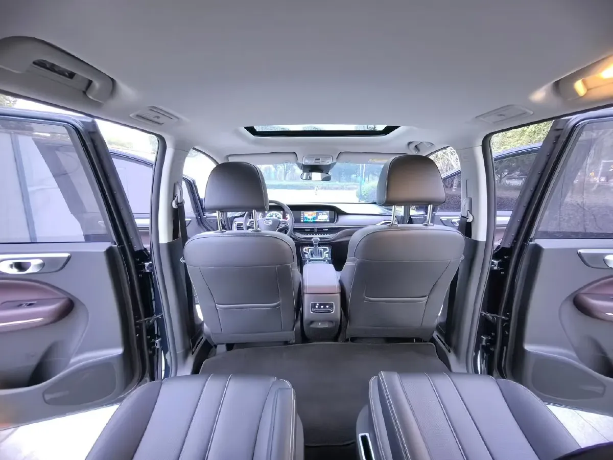 2023 GAC Trumpchi M6 1.5T 177HP L4 7DCT,autocango,china used car exporter,china ev exporter,chinese used car exporter,chinese used ev exporter