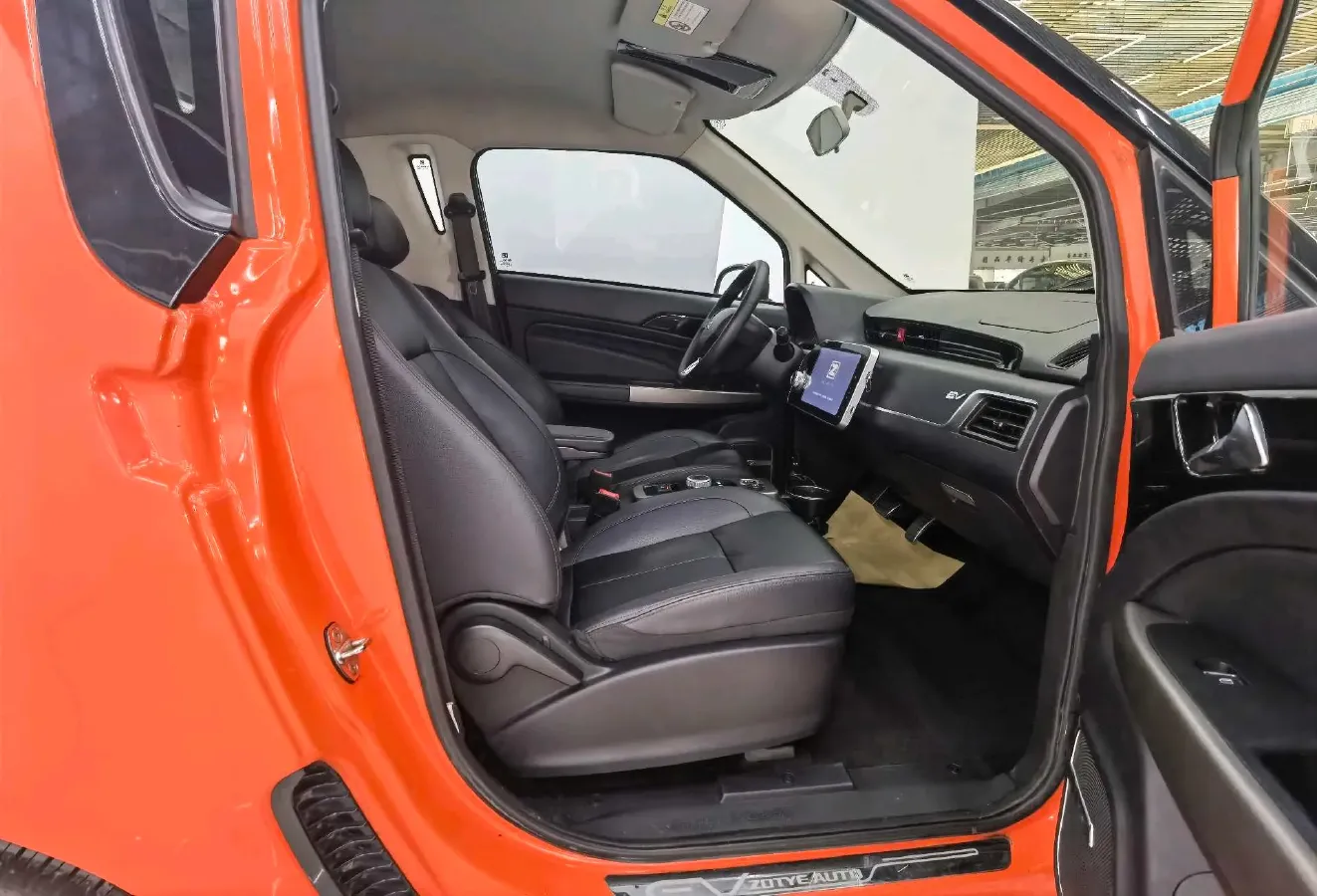 2018 Zotye E200 BEV 24.5KWH,autocango,china used car exporter,china ev exporter,chinese used car exporter,chinese used ev exporter