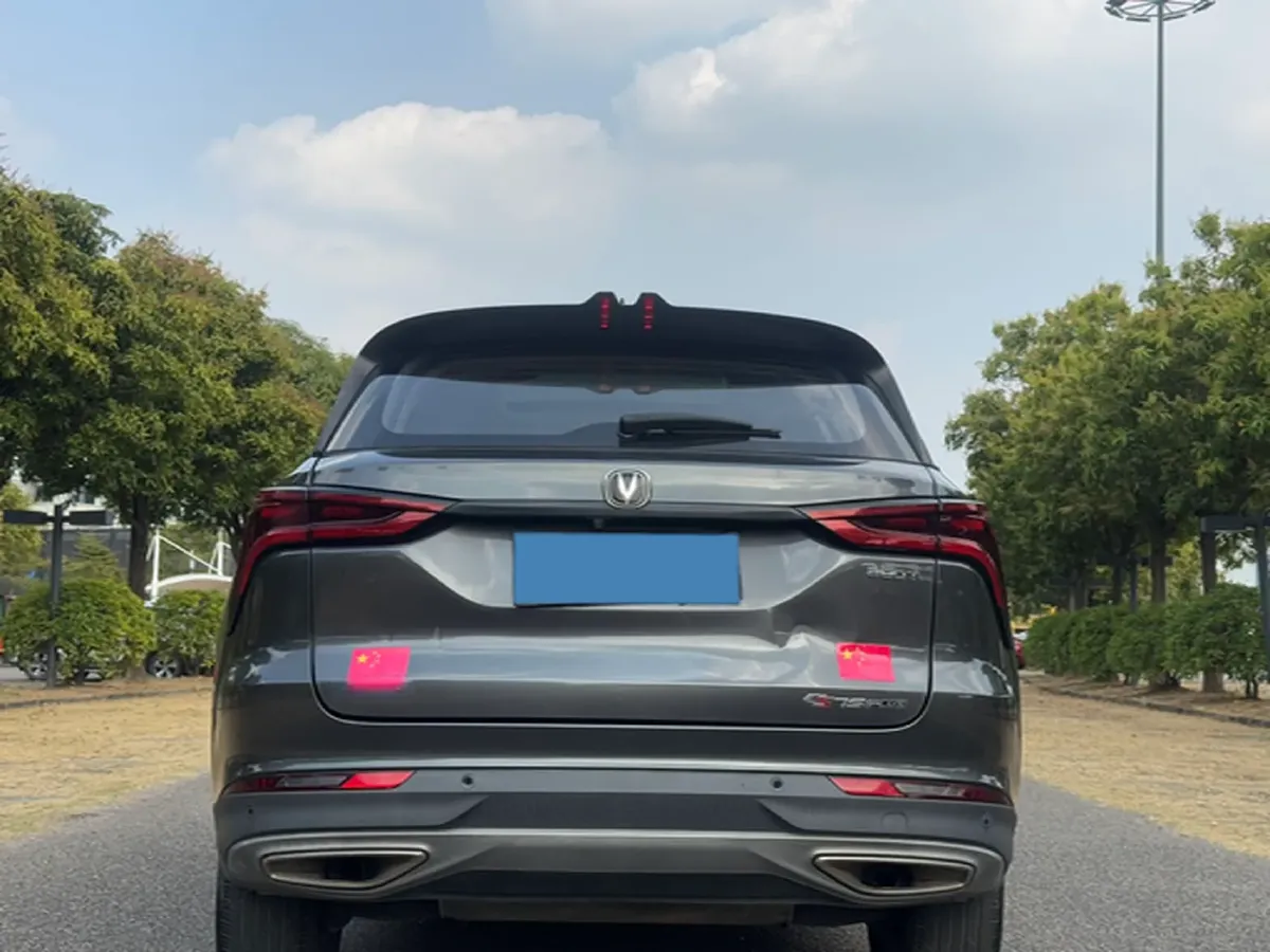 2022 ChangAn CS75 Plus 1.5T 178HP L4 6AT,autocango,china used car exporter,china ev exporter,chinese used car exporter,chinese used ev exporter