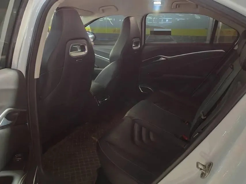 2022 Venucia Grand V 1.5T 190HP L4 7DCT,autocango,china used car exporter,china ev exporter,chinese used car exporter,chinese used ev exporter