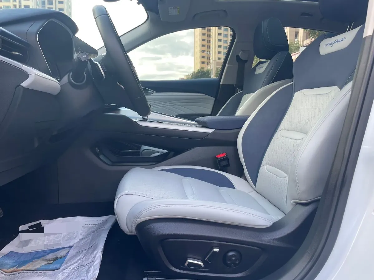 2021 Geely Preface 2.0T 190HP L4 7DCT,autocango,china used car exporter,china ev exporter,chinese used car exporter,chinese used ev exporter