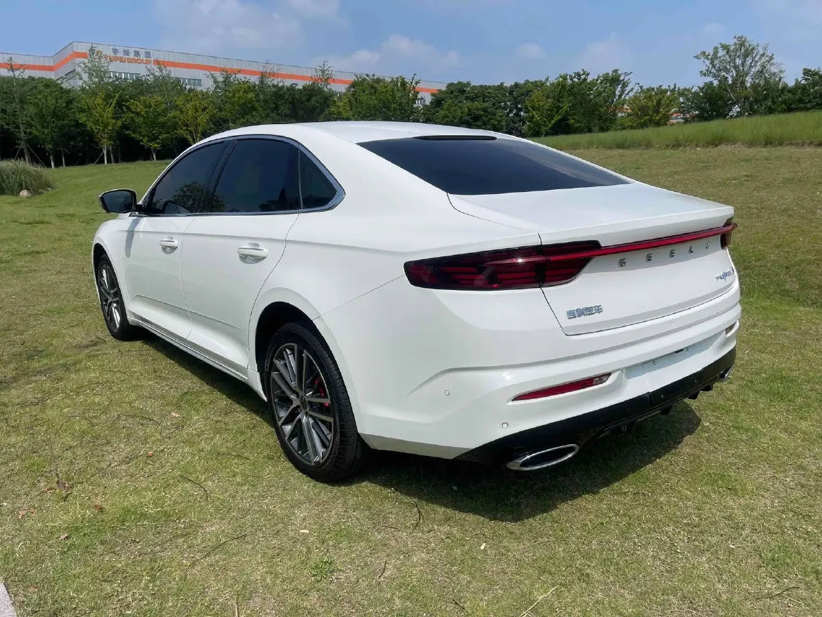 2023 Geely Preface 2.0T 190HP L4 7DCT,autocango,china used car exporter,china ev exporter,chinese used car exporter,chinese used ev exporter